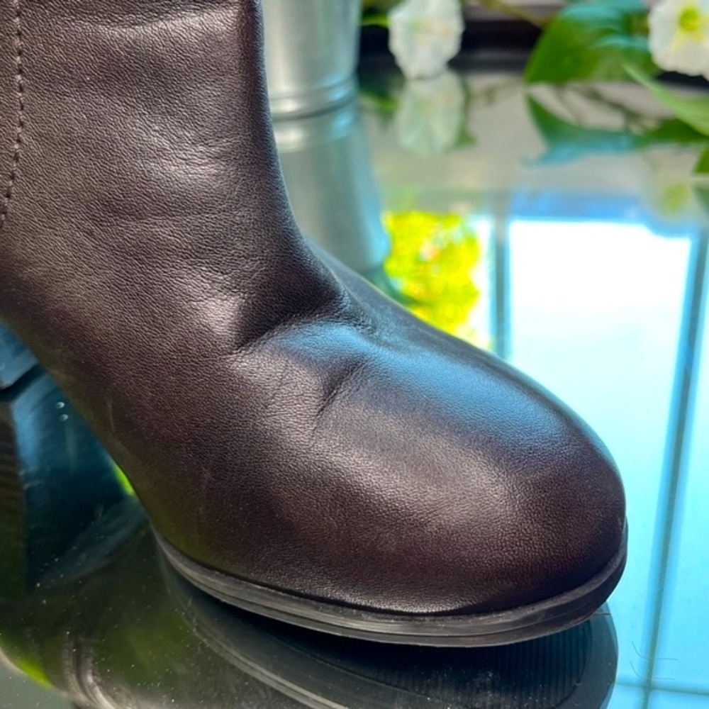 Marc Fisher Dark Brown Leather Ankle Boot With Buckle Kattie 3 Inch Heel Size 7M - Picture 14 of 16